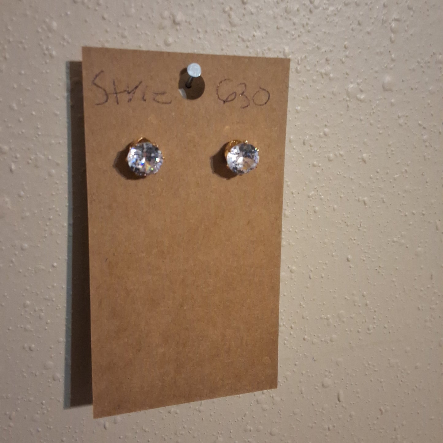 Stud Earrings Style # 630