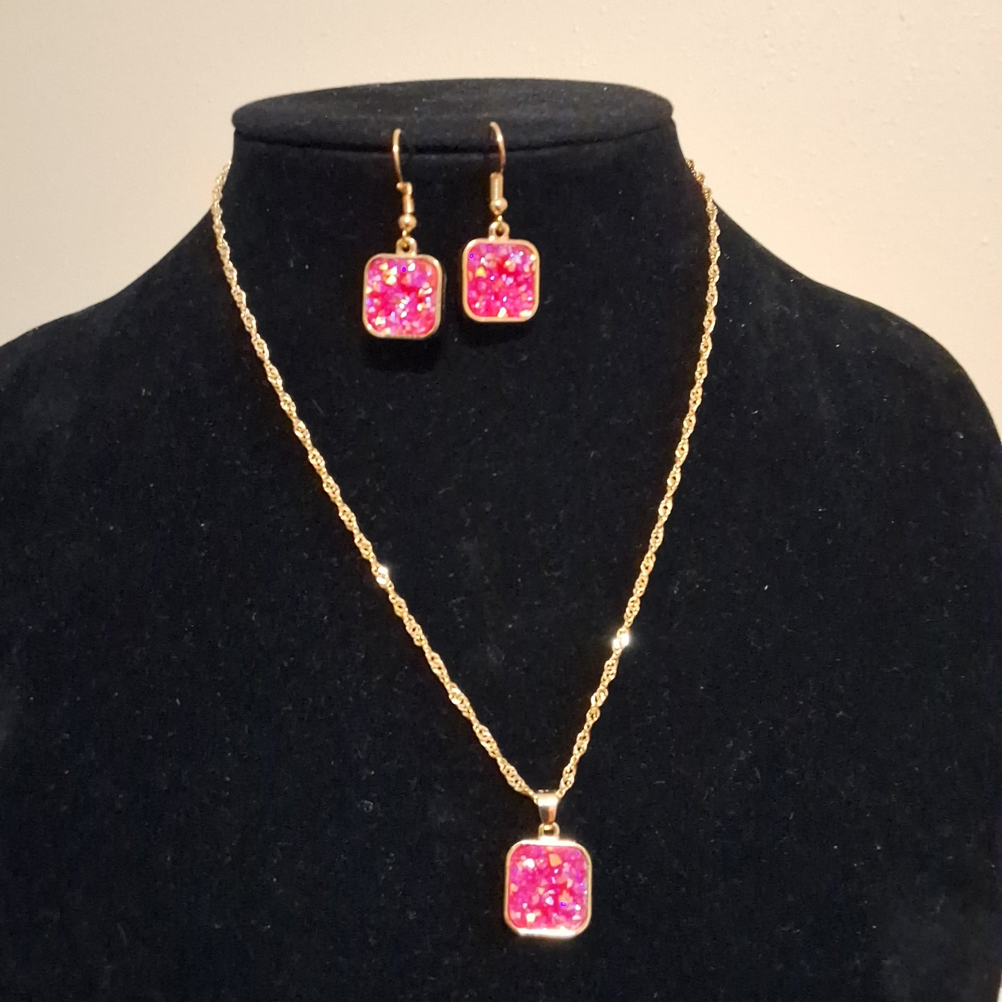 Pink Necklace with Earrings Style # 616