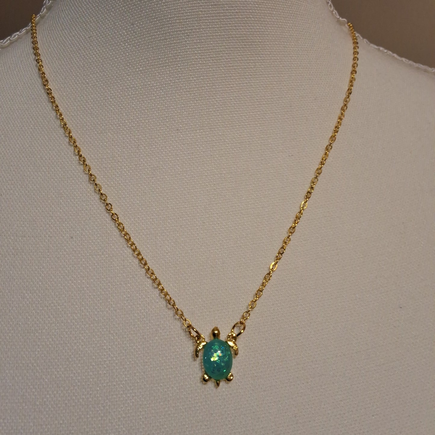 Green Turtle Necklace Style # 726