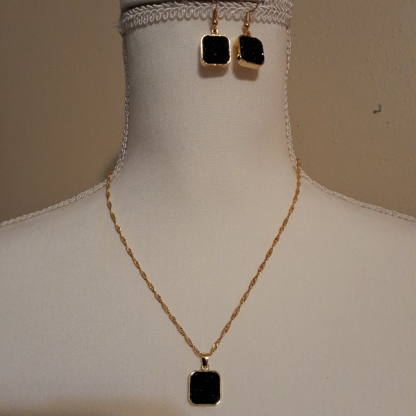 Black Necklace with Earrings Style # 612