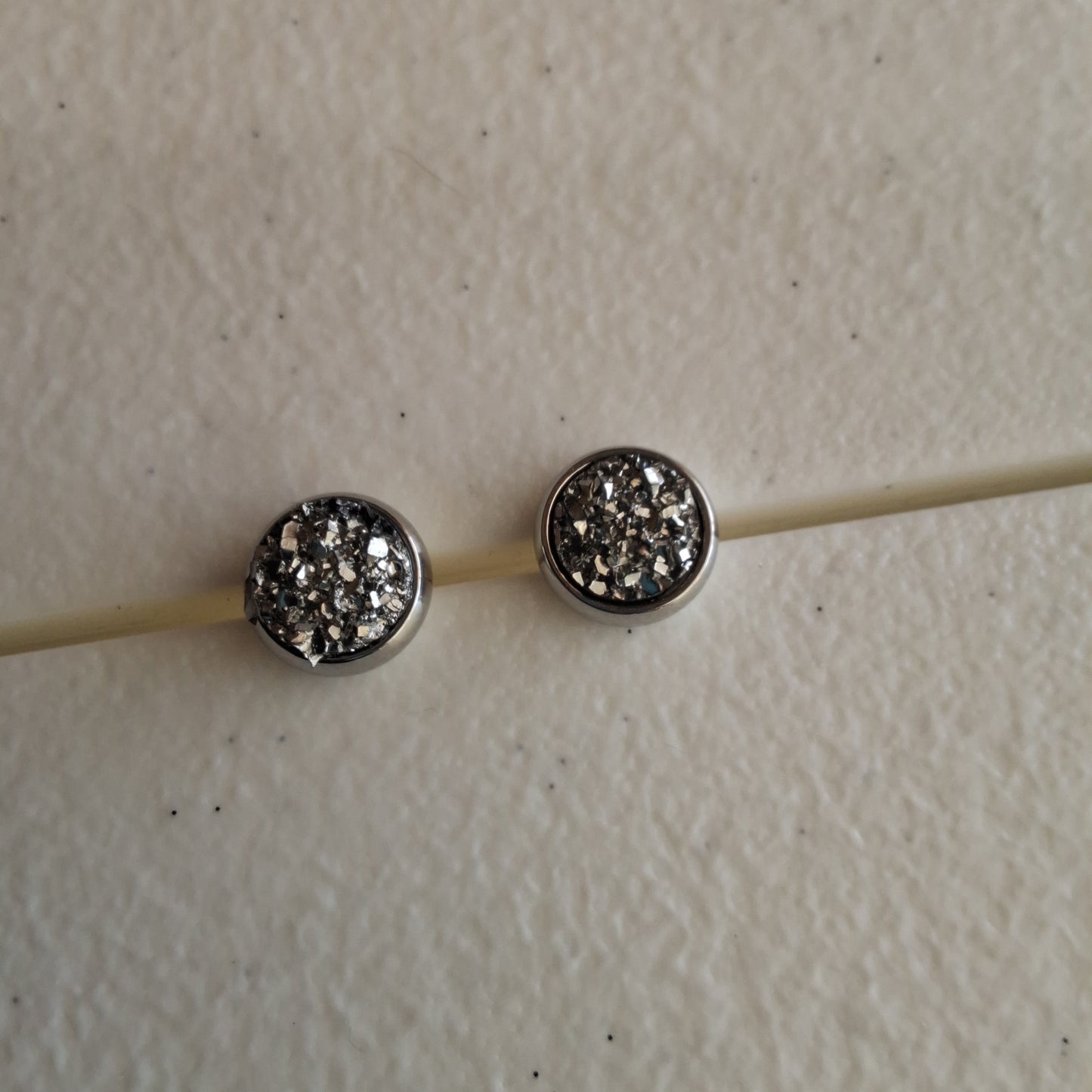 Silver Stud Earrings Style # 516