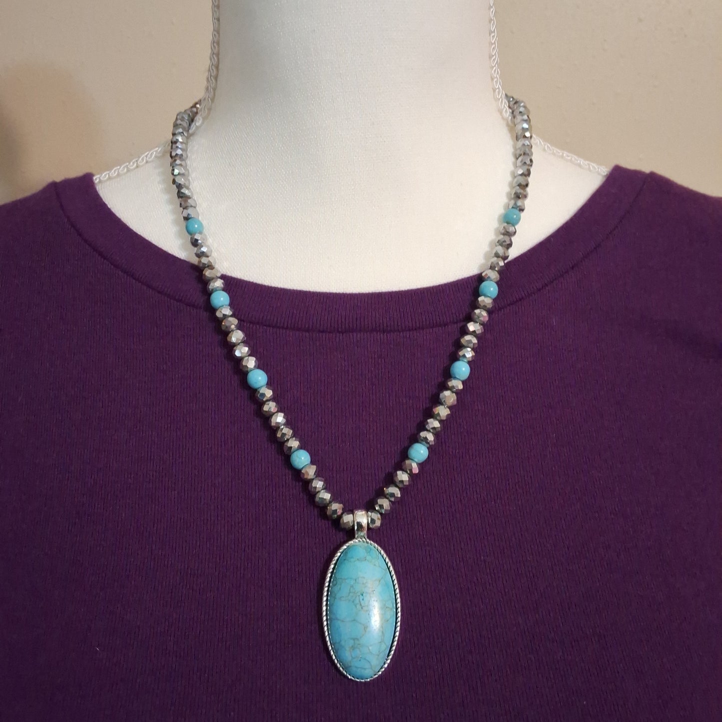 Teal and Silver Necklace Style # 909