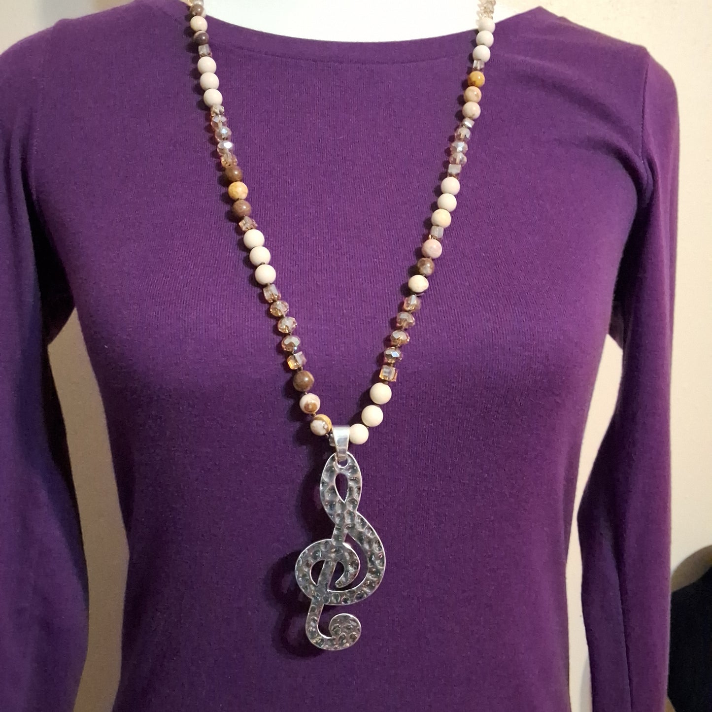 Musical Note Brown Necklace Style # 1043