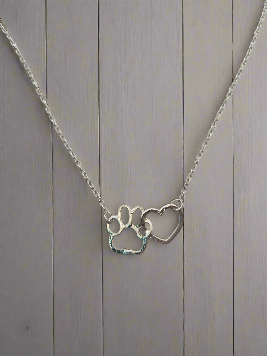 Silver heart and paw necklace style #1147